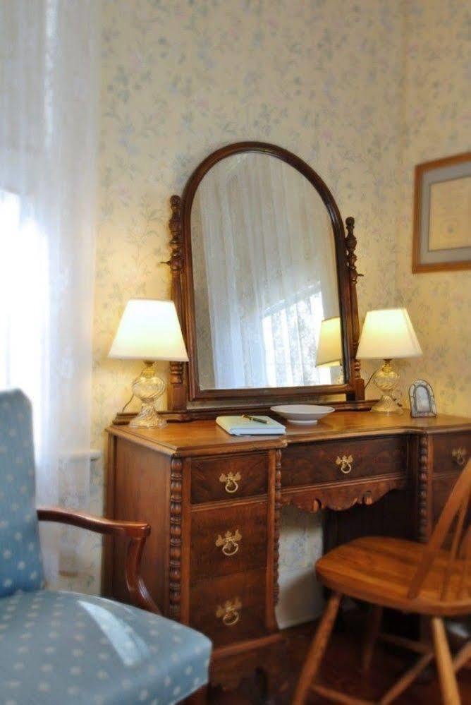 The Grey Swan Inn Llc Blackstone Dış mekan fotoğraf